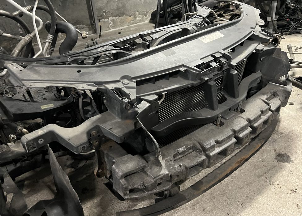 Маска панел радиатори VW Passat B6 2006/2011