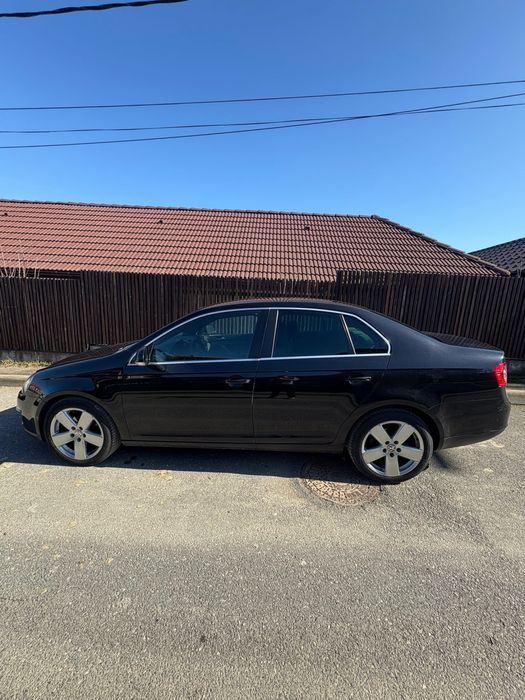 VW Jetta 2010 1.6 Diesel - Fara probleme, investitii recente