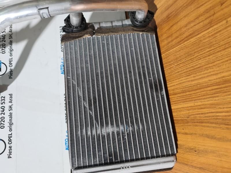 Calorifer habitaclu Opel Astra J Facelift