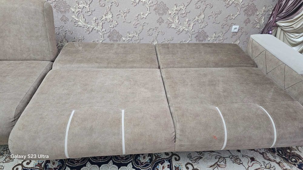 Мягкий диван  уголок