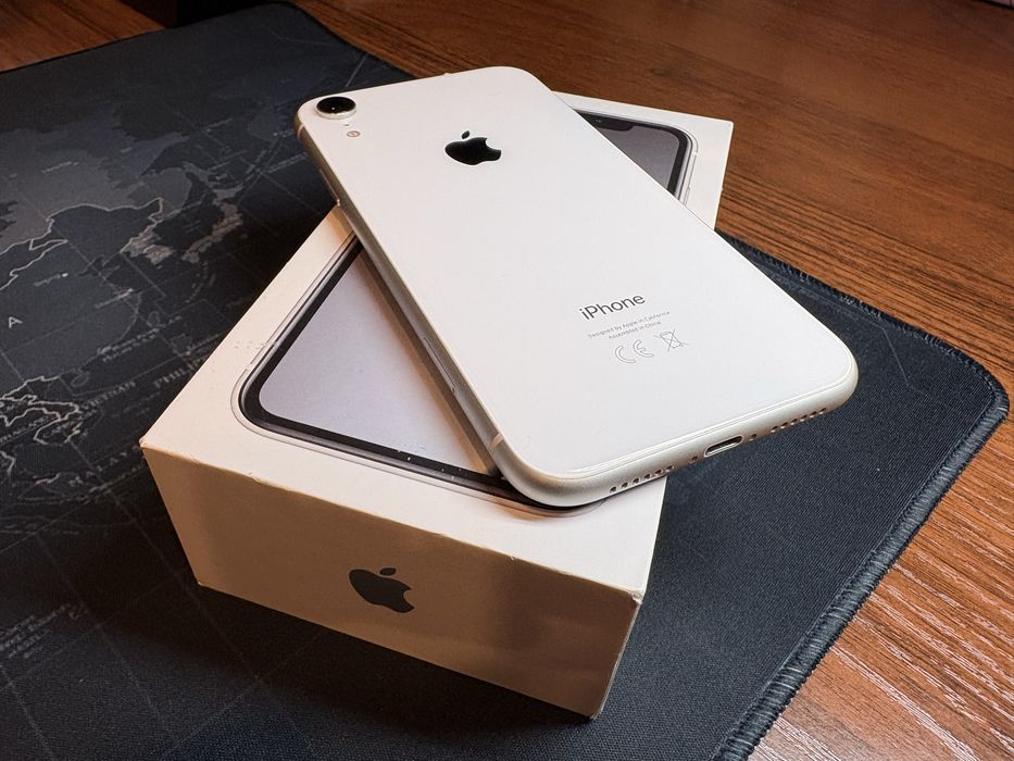 Phone Xr 128 white