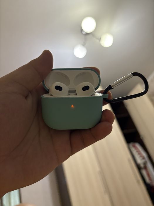 AirPods Pro 4 поколения