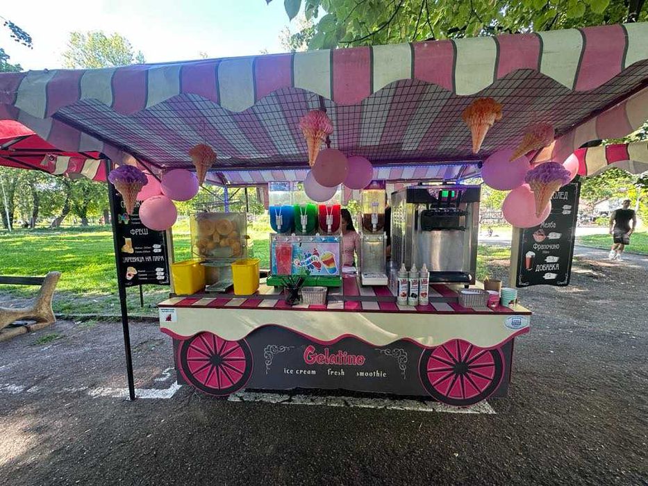 Количка за крем сладолед,скрежина,фреш и царевица на пара