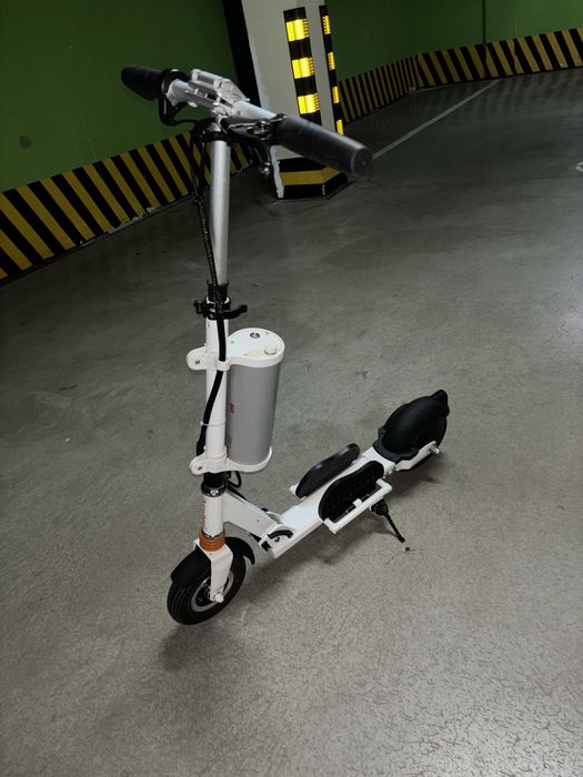 Самокат электронный