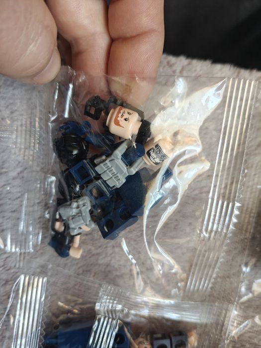 Set 12 figurine tip Lego SWATT cu accesorii