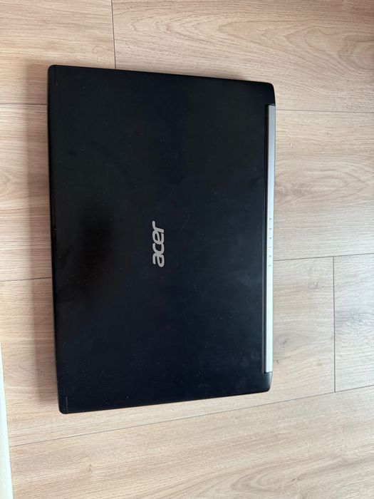 Acer Aspire 7 A715-72G – i5-8300H / GTX 1050 4GB / IPS