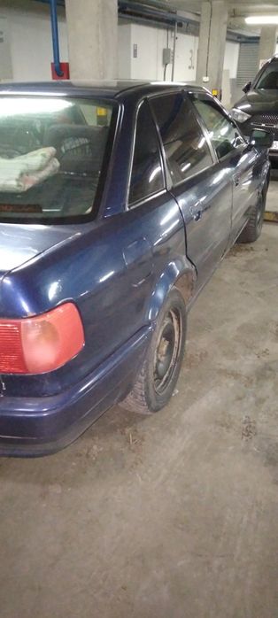 Продам Ауди 80 б4