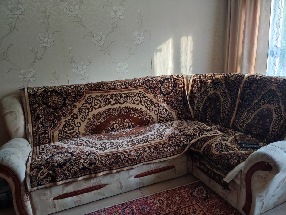 отдам бесплатно, угловой диван