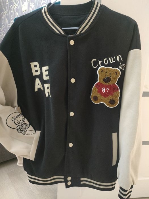 Продам. Бомбер  .