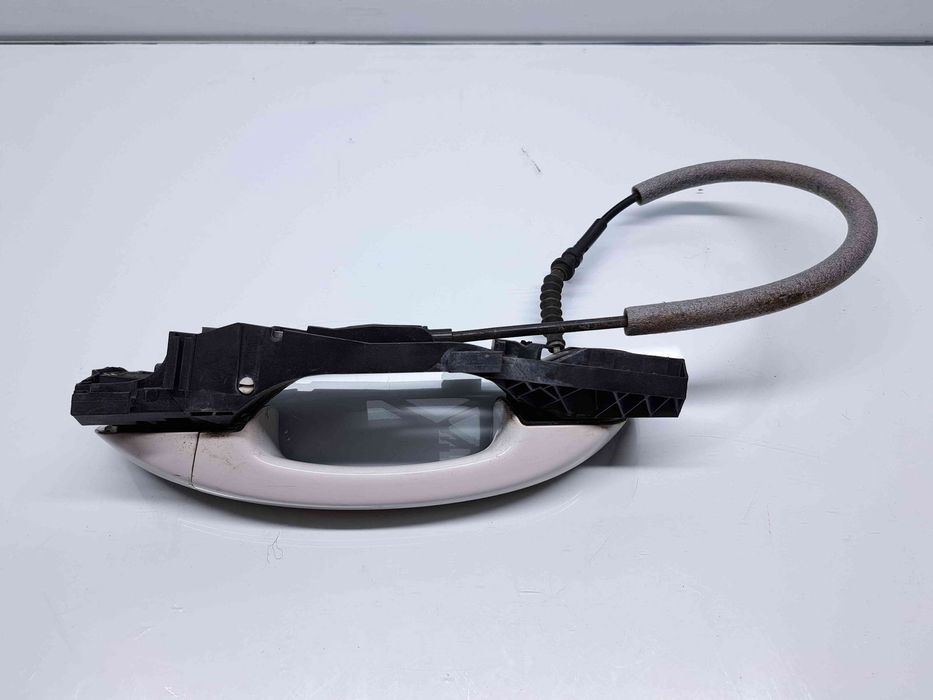 Maner usa stanga fata Volkswagen Golf 6 (5K1) [Fabr 2009-2013] LB9A