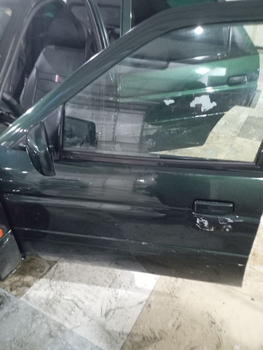 Продам машину форд