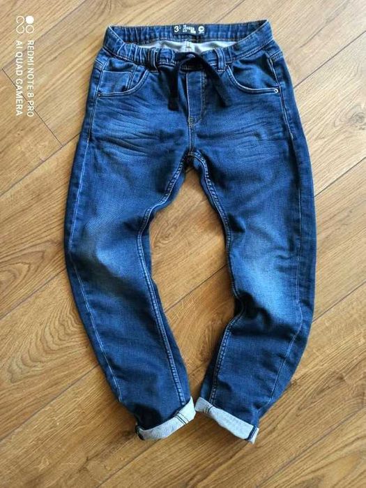 H&M детски еластични дънки и блузка