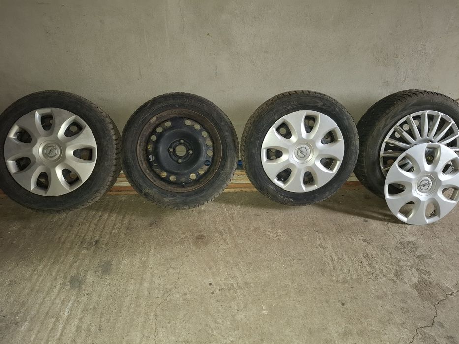 Jante tabla 15" 4x100 originale opel cauciucuri 185/60/15 nokian wrd4
