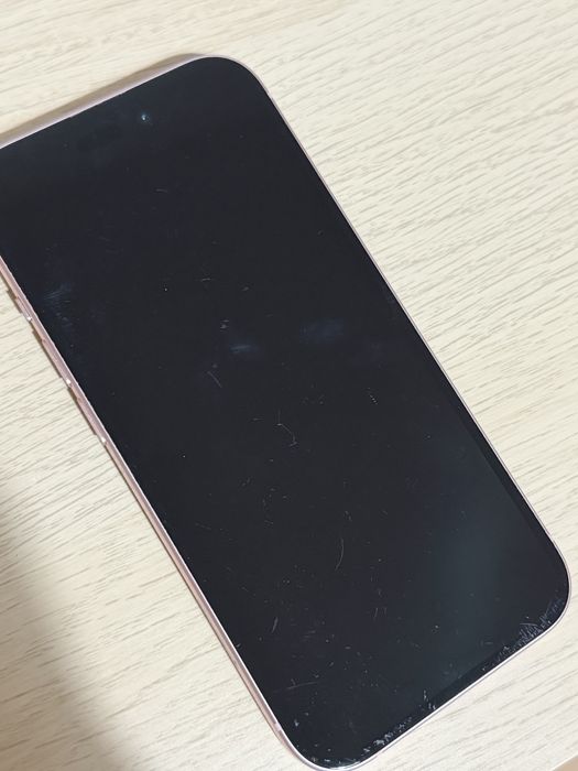 iPhone 15 pink 256 gb