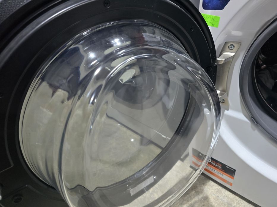 Нов инверторна Direct Drive самодозираща пералня  Bauknecht 8 кг