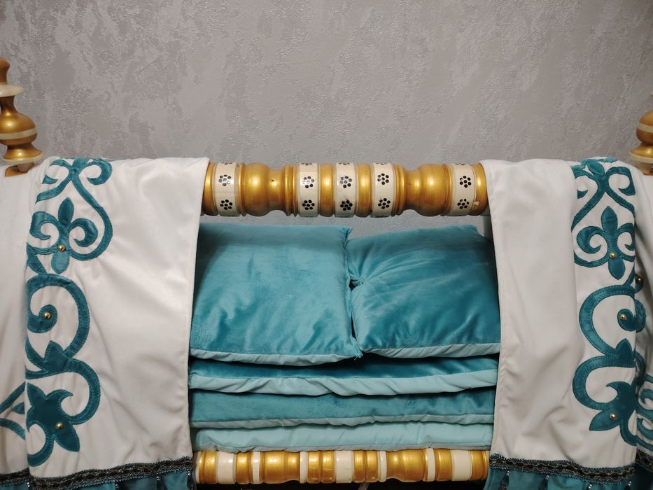 Жаңа Бесiк жасауымен сатылады