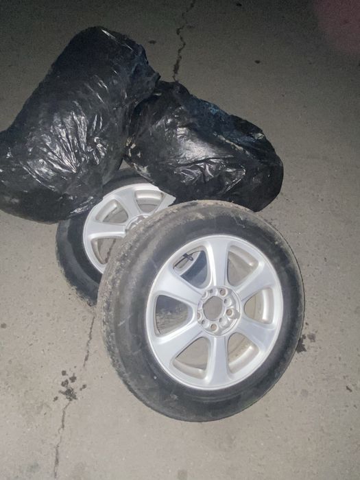 Диски R17 с резиной на Toyota Camry 30