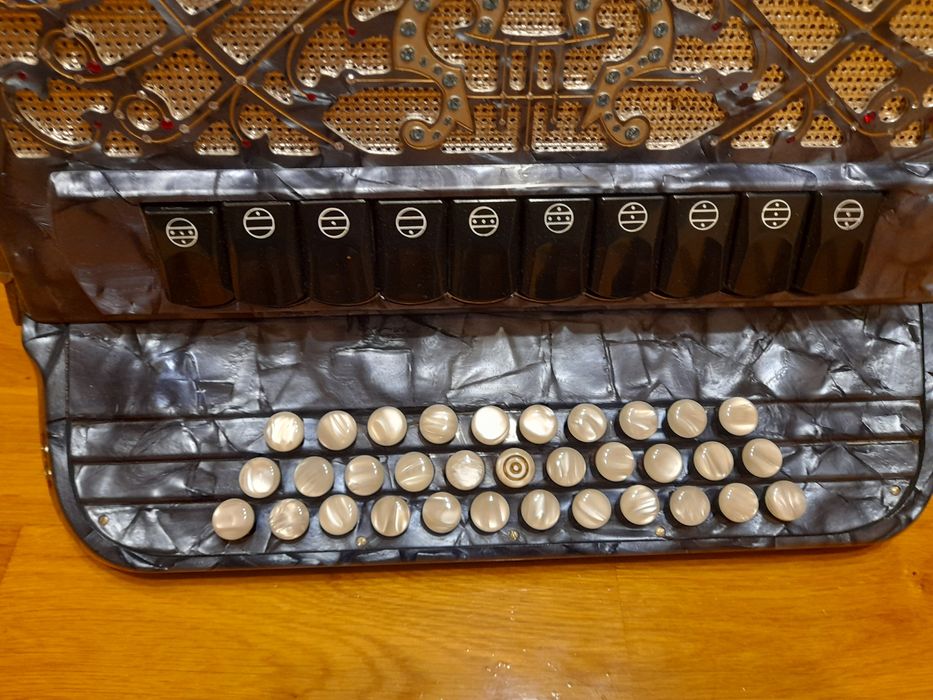 Armonica/Acordeon/Harmonica cu butoane