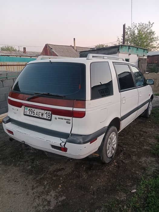 продам Митсубиси Спец Вагон