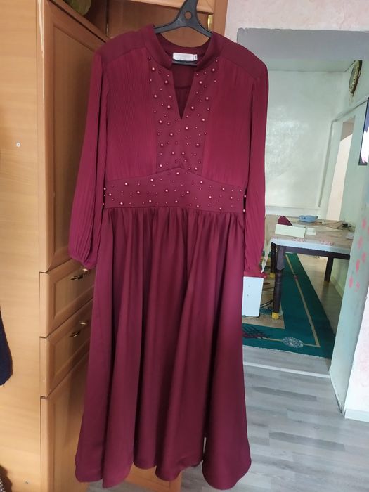 Продам вечерние платья