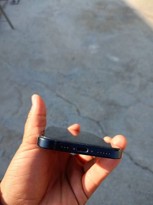 iPhone 15 256 yonks 83