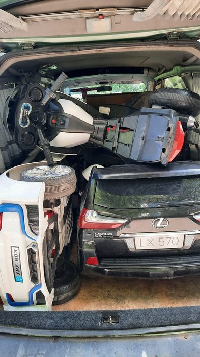 Продам  Эстима Эмина