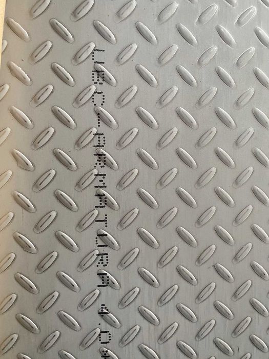 Лист нержавеющий (AISI 304) 4,4 долл/кг