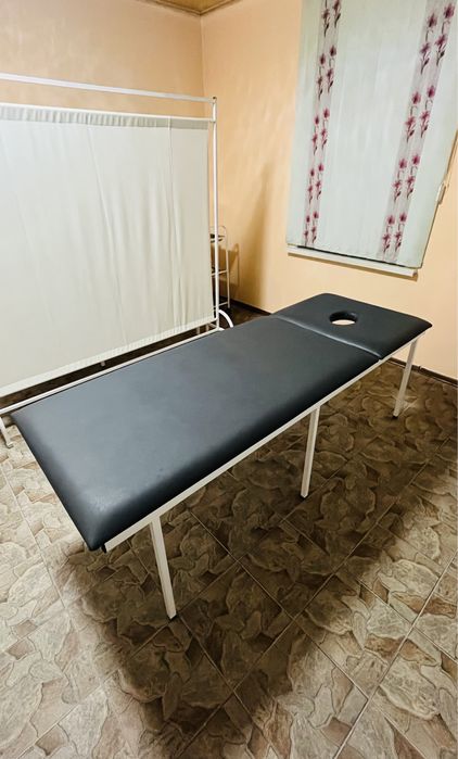 Массажный стол в отличном состоянии