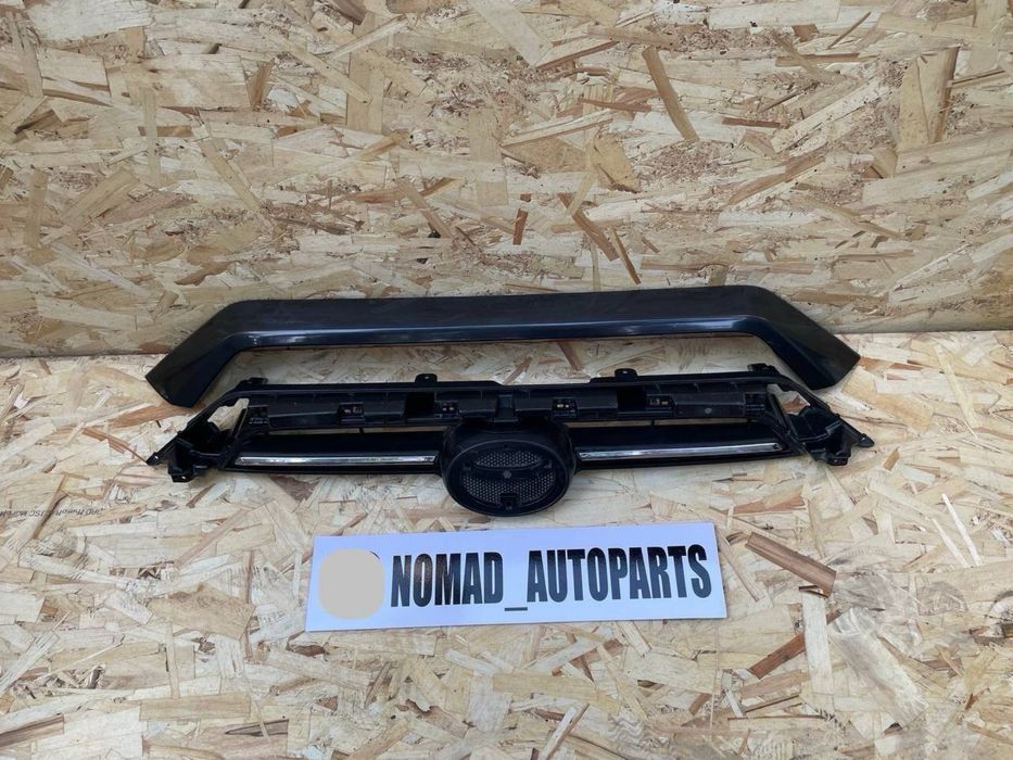 Решетка радиатора на 4 Runner 2014 Limited