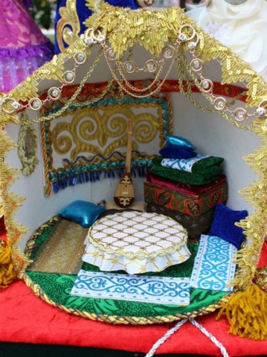 Поделки,игрушки в садик/школу