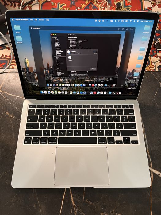 Продам MacBook Air