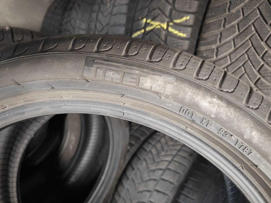 2бр.летни гуми 245/40/19 Pirelli