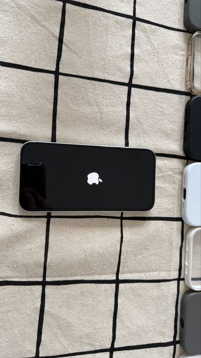 iPhone 15 128GB, 86%