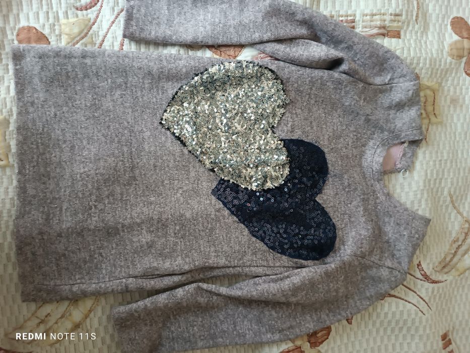 На девочку  8-11 лет