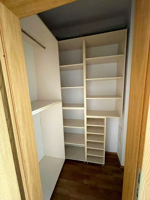Inchiriez apartament 1 camera UMF cu parcare subterana