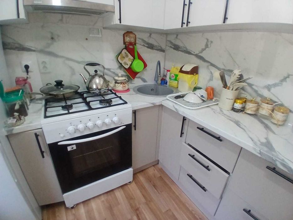 3х ком .квартира Парковая 60