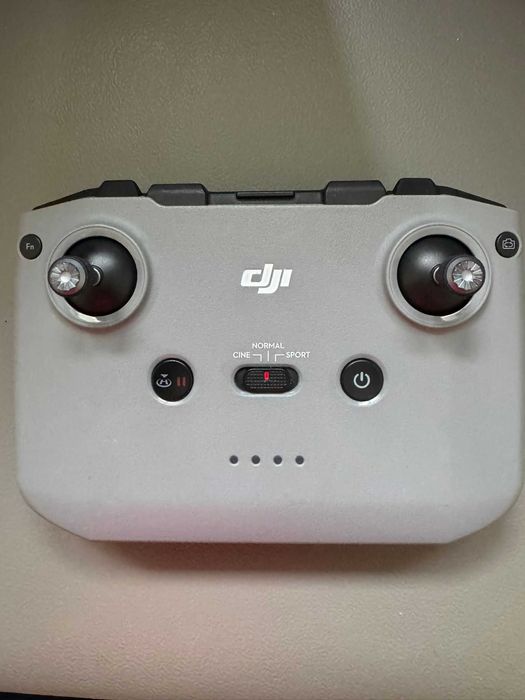 Telecomanda DJI RC
