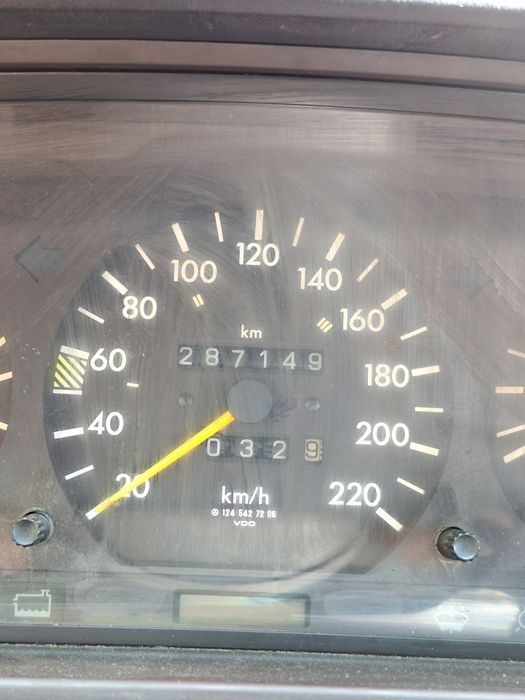 Mercedes w124 2.0i