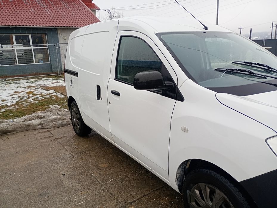Dacia dokker an 2013