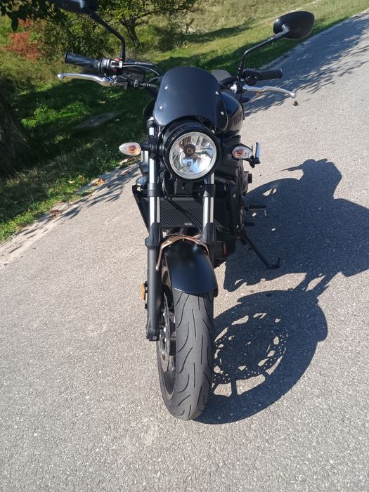 Yamaha xsr 700 inmatriculat recent.