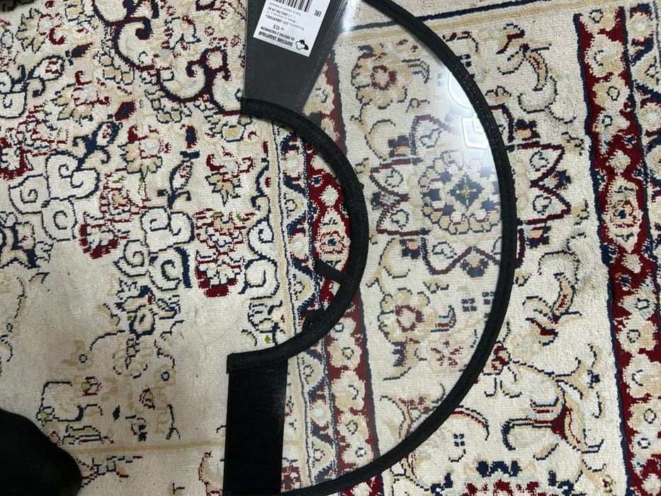 Продам новый воротник для животных.