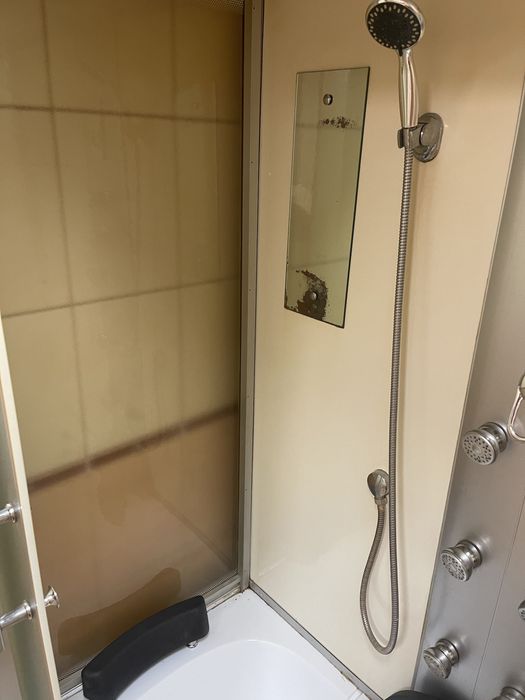 Душева кабина Erlit