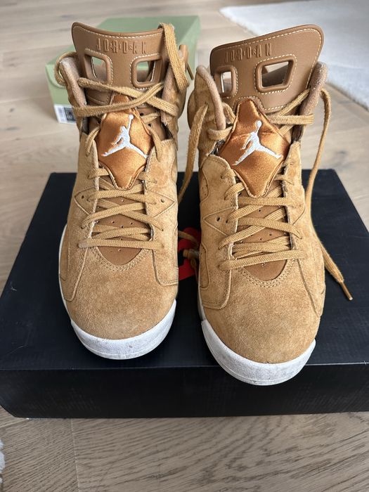 Air Jordan 6 Retro "Golden Harvest/Wheat" sneakers, 11, 45 EU