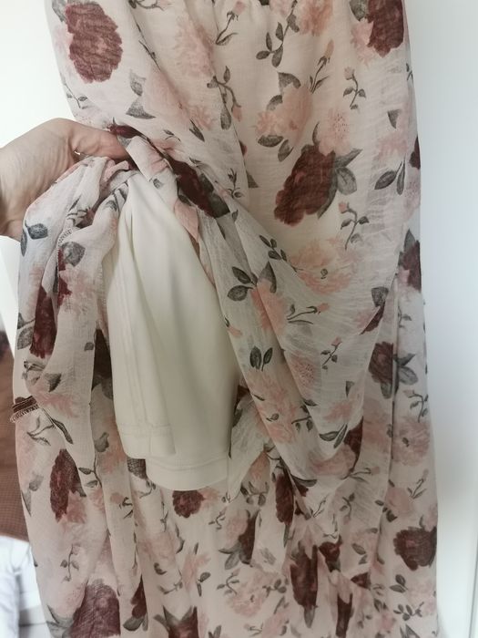 Rochie inflorata, fara bretele