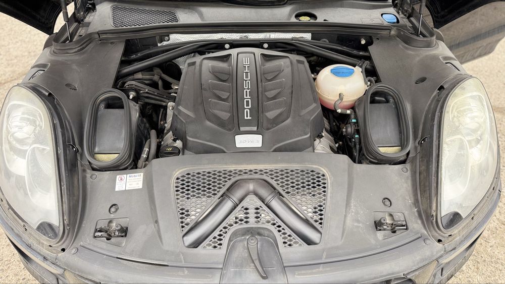Porsche Macan S 3.0i 340кс