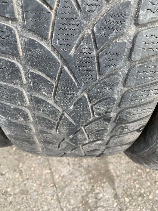 4 бр Зимни Гуми Dunlop 245/50 R18 DOT 2510 грайфер 4мм ном 13