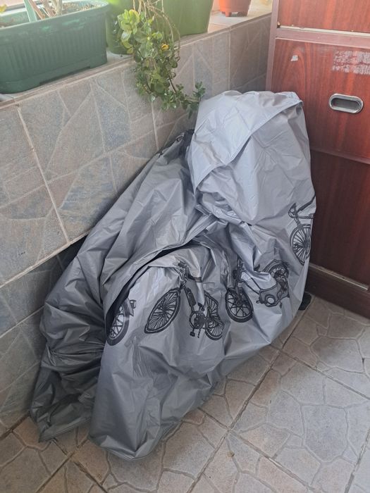 BTWIN Bicicletă pliabilă Fold120 Gri +cauciucuri tip MTB+ accesorii
Bicicletă pliabilă Fold120 Gri