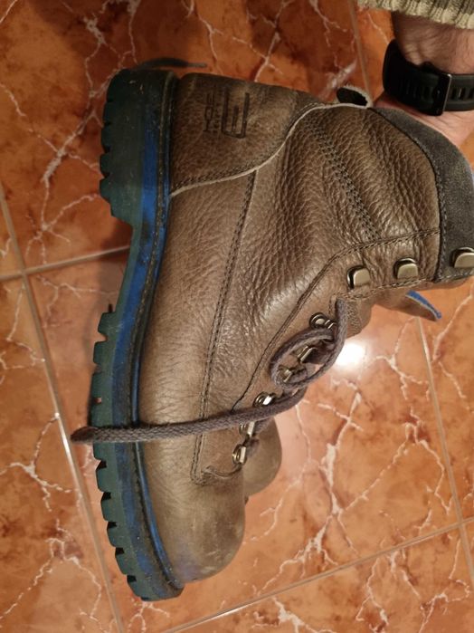 Bocanci in stare buna