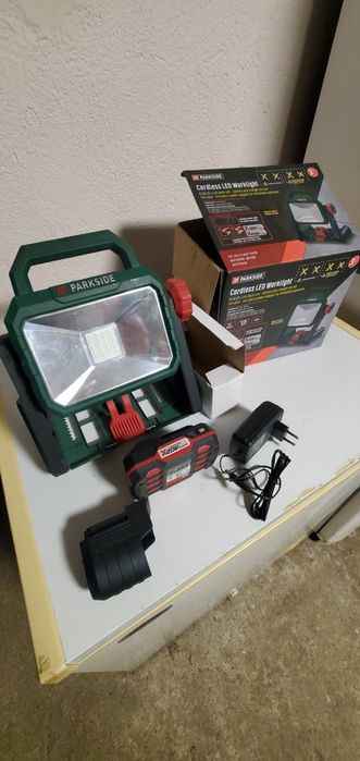 Фенер  Парксайд с батерия