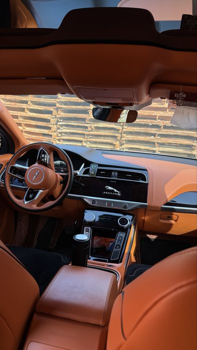 Jaguar i-pace ev -400s электромобиль